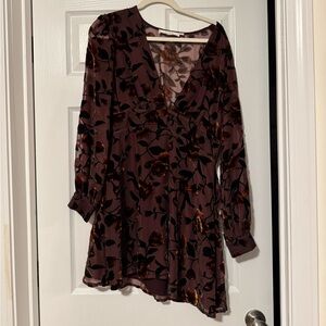 ASTR The Label Detailed dress with long sleeves